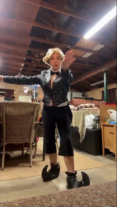 Tip Toeing In My Jordans AI template: the Rumpelstiltskin costume dance